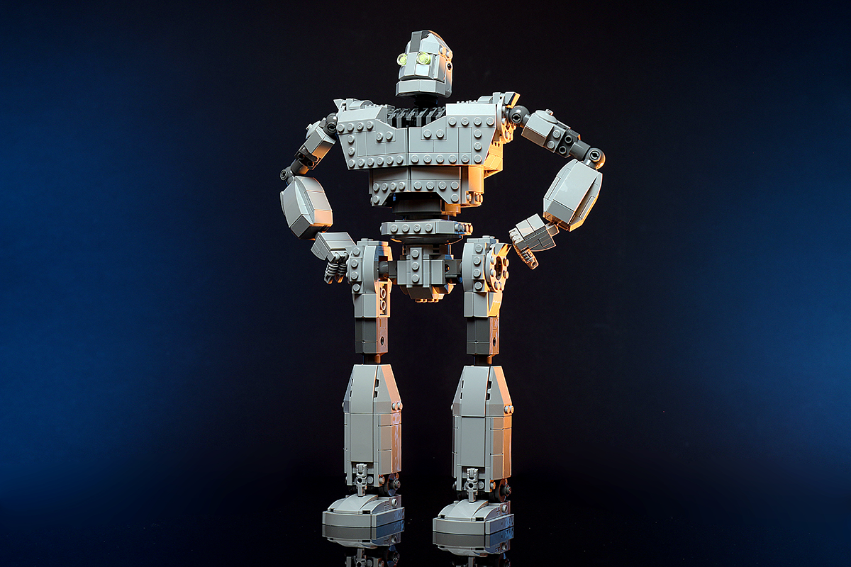 Iron Giant - Custom Kit made using LEGO parts