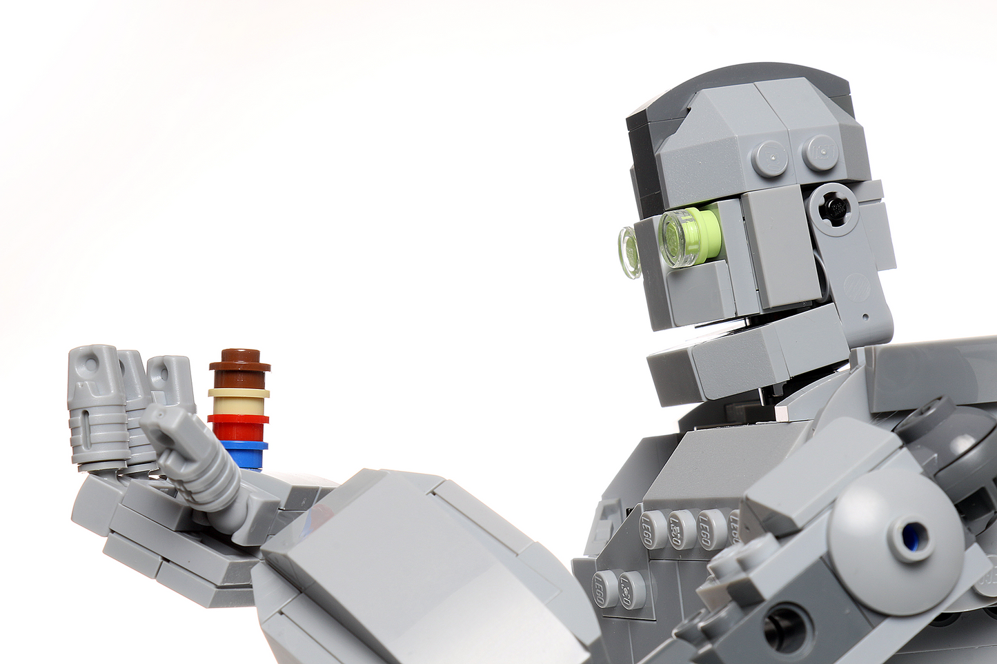 Iron Giant - Custom Kit made using LEGO parts