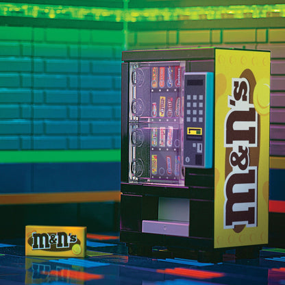 M&Ns (Peanut) Candy Vending Machine made using LEGO parts - B3 Customs